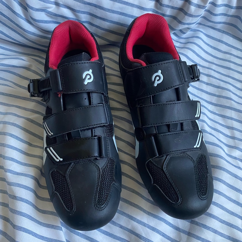 Peloton cycling shoes size 43
